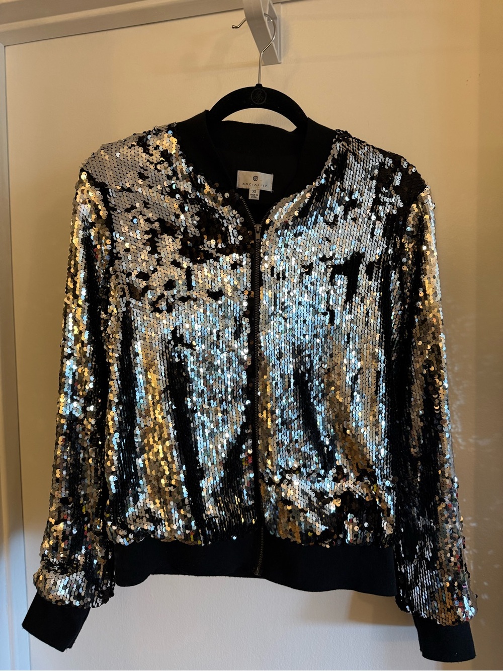 Socialite Silver Black Sequin Bomber Jacket Size XS Party NYE